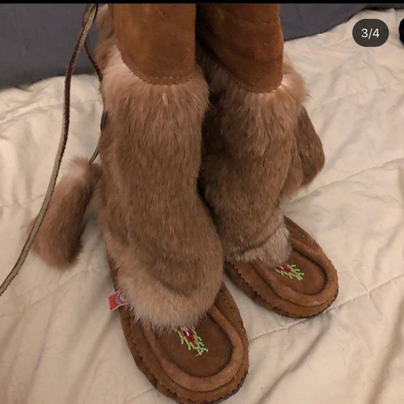 Authentic Moccasins! - Picture 1 of 4